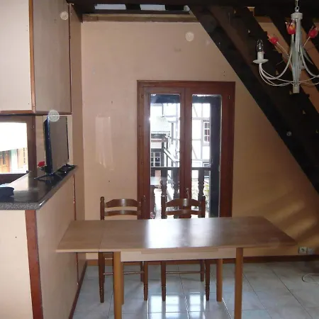 La Cour Des Meuniers - Le Froment Et L'epeautre *