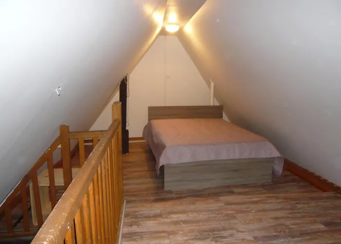 La Cour Des Meuniers - Le Froment Et L'epeautre *